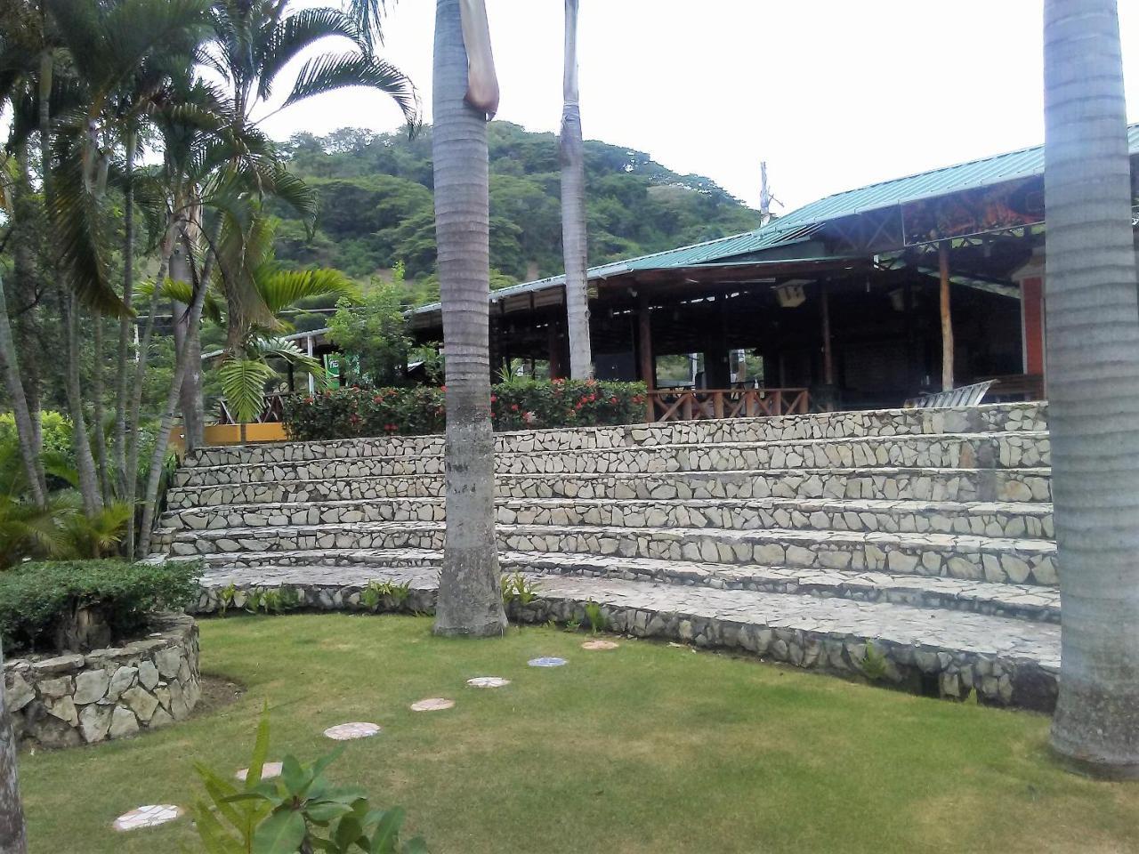 Hotel Colinas Del Rey Hato Mayor Del Rey ภายนอก รูปภาพ