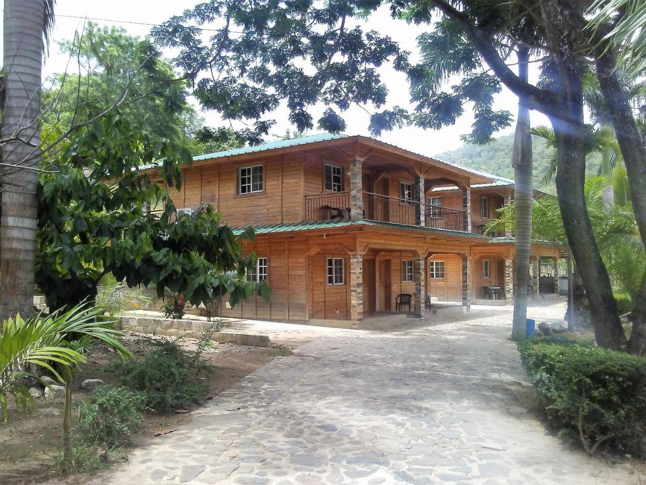 Hotel Colinas Del Rey Hato Mayor Del Rey ภายนอก รูปภาพ